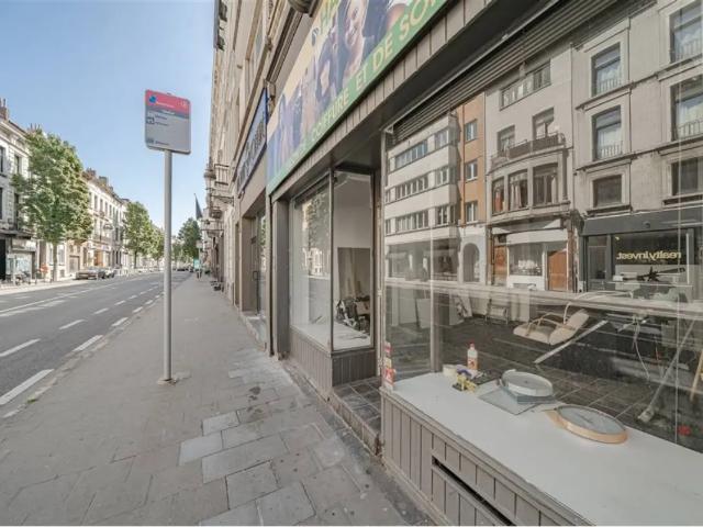 Local Commercial location à Elsene, Bruxelles