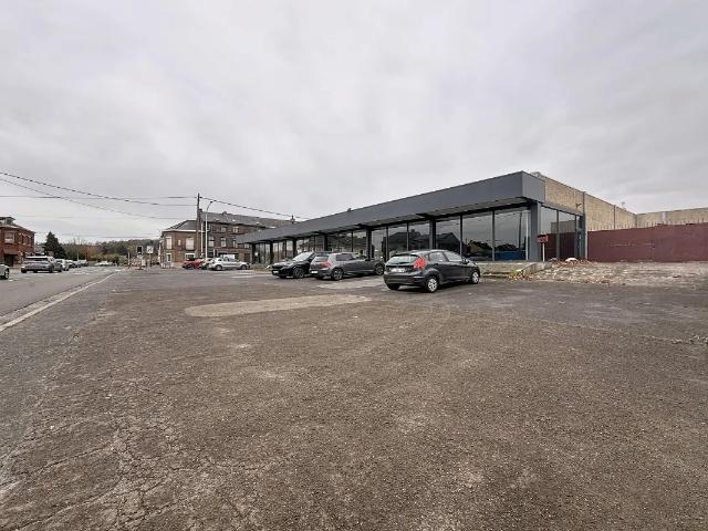 Local Commercial location à Bergen, Wallonie