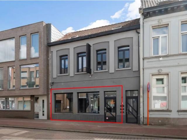 Local Commercial location à Kapellen, Antwerpen