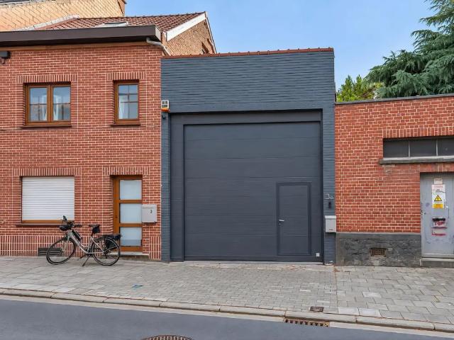 Local Commercial location à Halle, Brabant