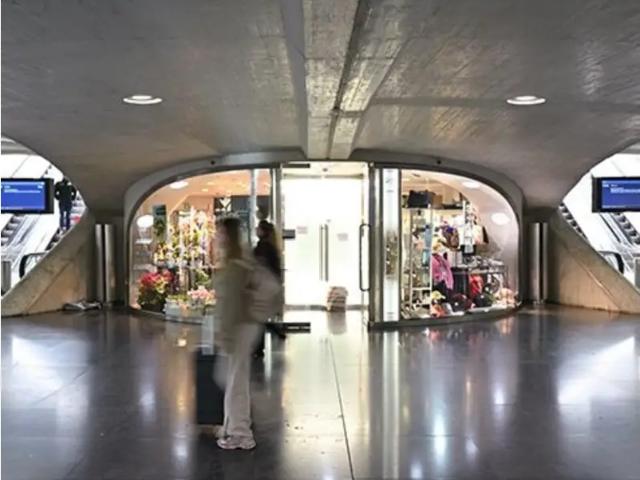 Local Commercial location à Liège, Wallonie