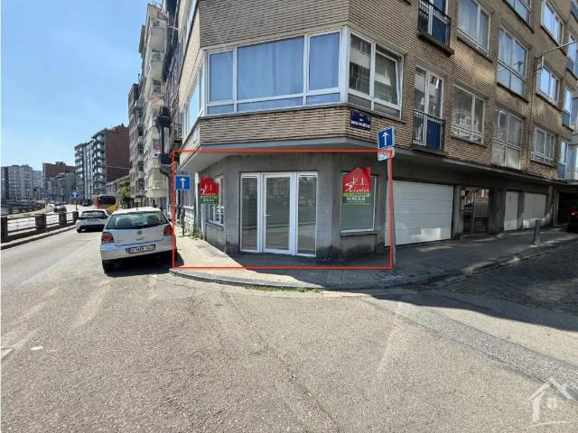 Local Commercial location à Liège, Wallonie