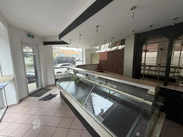 Local Commercial location à Liège, Wallonie
