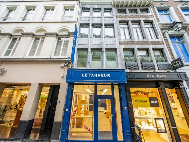 Local Commercial location à Liège, Wallonie