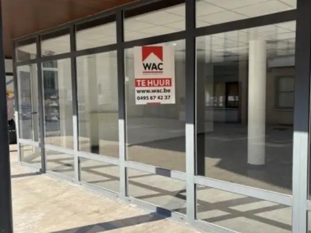 Local Commercial location à Lommel, Limburg
