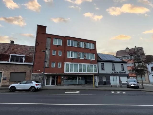 Local Commercial location à Mouscron, Wallonie