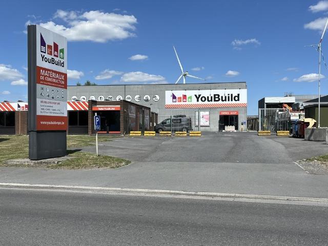 Local Commercial location à Brunehaut, Wallonie