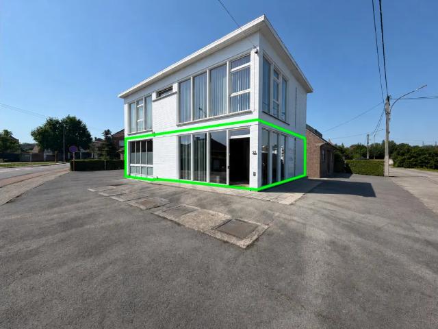 Local Commercial location à Mouscron, Wallonie