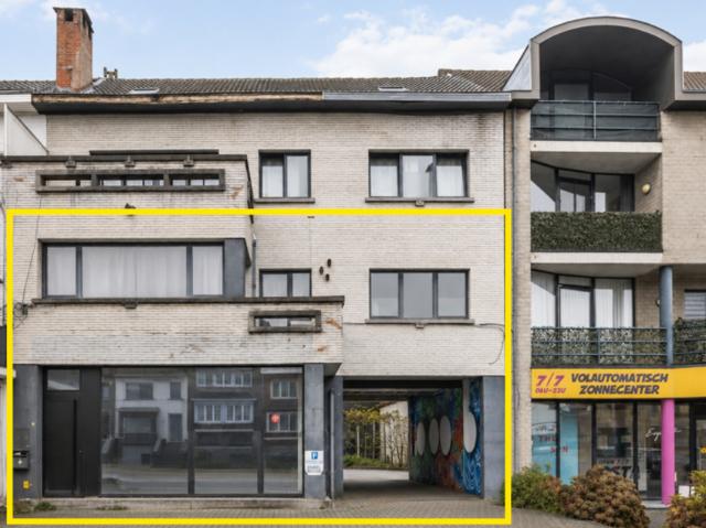 Local Commercial location à Ninove, Oost-Vlaanderen