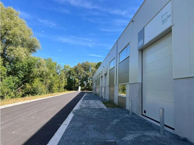 Local Commercial location à Vert Chemin, Nivelles