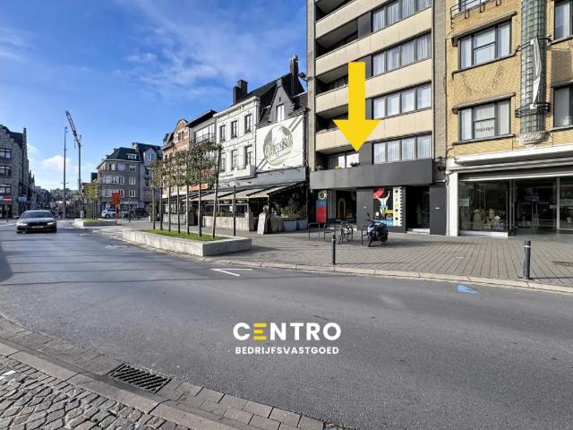 Local Commercial location à Roeselare, West-Vlaanderen