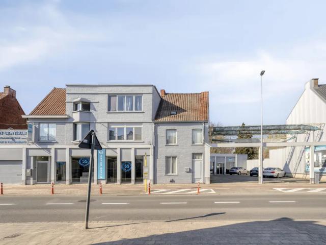 Local Commercial location à Roeselare, West-Vlaanderen