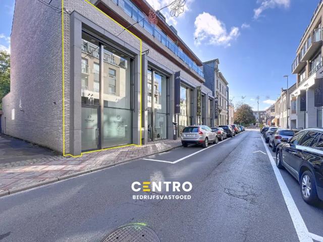 Local Commercial location à Roeselare, West-Vlaanderen