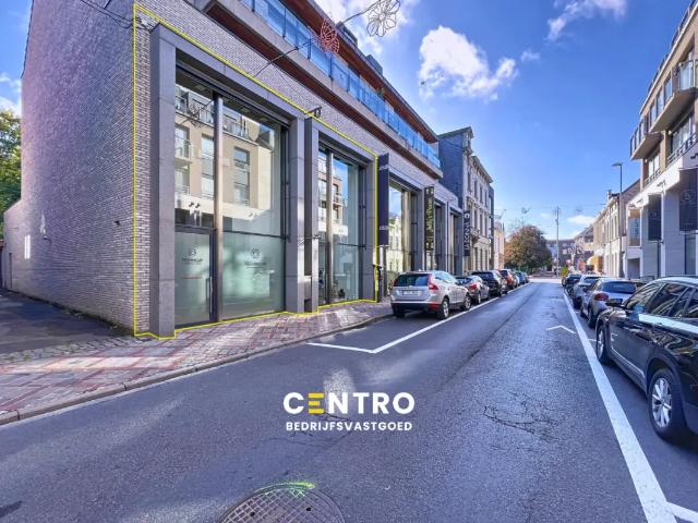 Local Commercial location à Roeselare, West-Vlaanderen