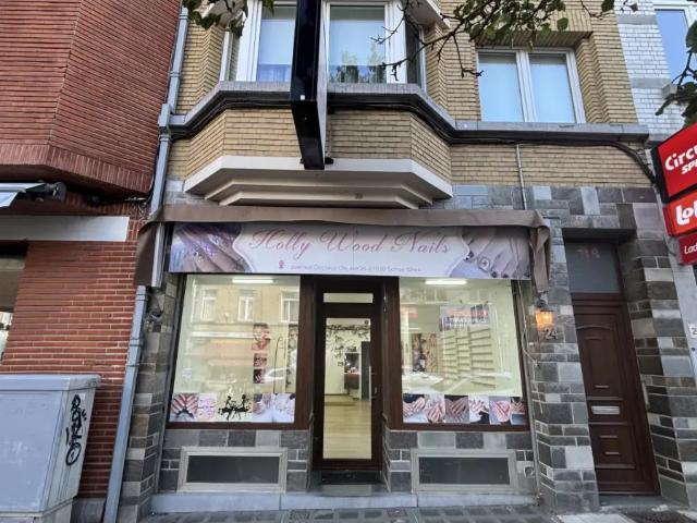 Local Commercial location à Schaarbeek, Bruxelles