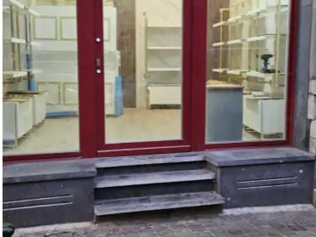 Local Commercial location à Schaarbeek, Bruxelles