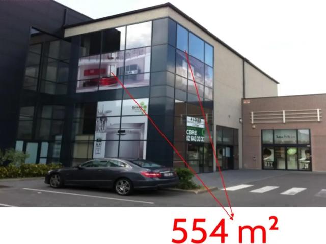 Local Commercial location à Balatre, Wallonie