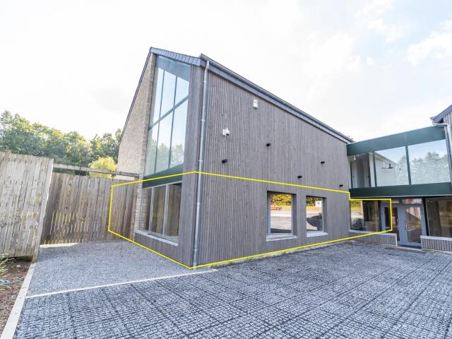 Local Commercial location à Stavelot, Wallonie