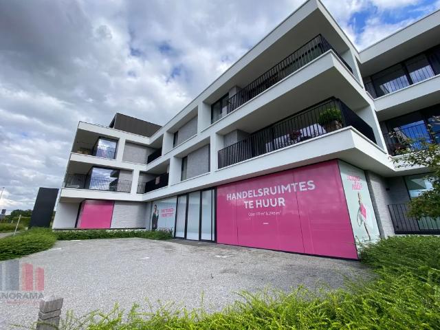Local Commercial location à Tielt, West-Vlaanderen