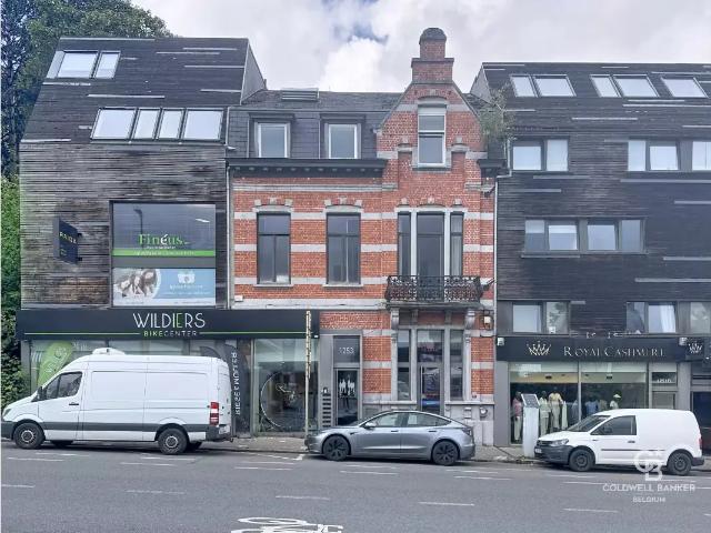 Local Commercial location à Uccle, Bruxelles