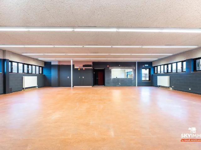 Local Commercial location à Welkenraedt, Wallonie