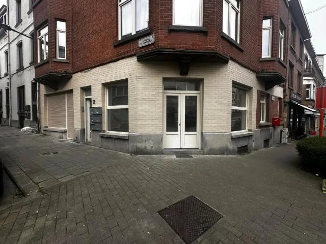 Local Commercial location à Sint-pieters-woluwe, Bruxelles