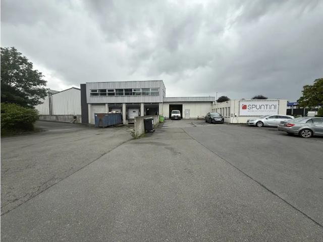 Local Commercial location à Aalter, Oost-Vlaanderen