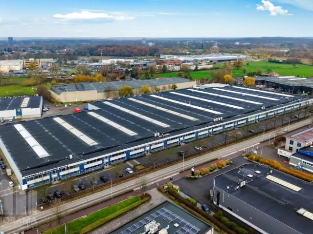 Local Commercial location à Ysselaar, Aartselaar