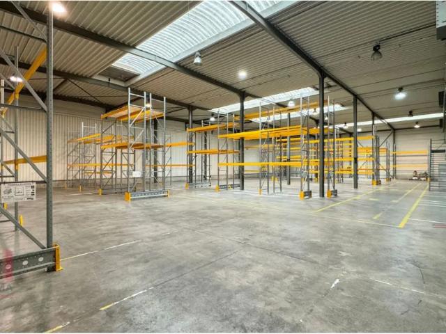 Local Commercial location à Assche, Brabant