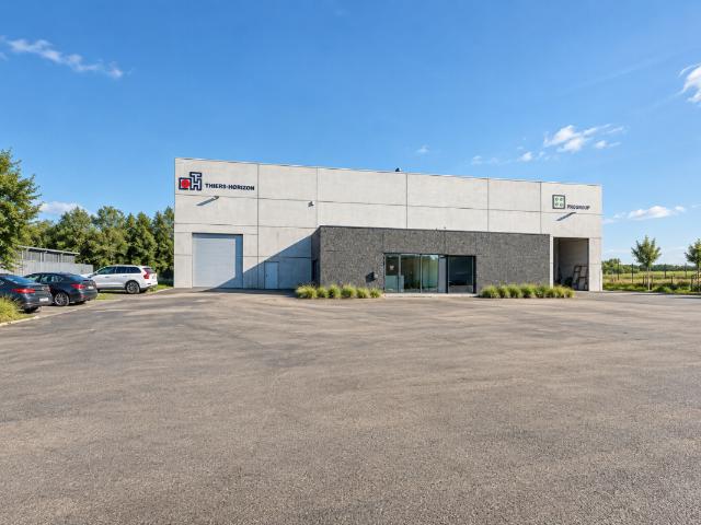 Local Commercial location à Parc d'activité économique d'Assesse, Assesse
