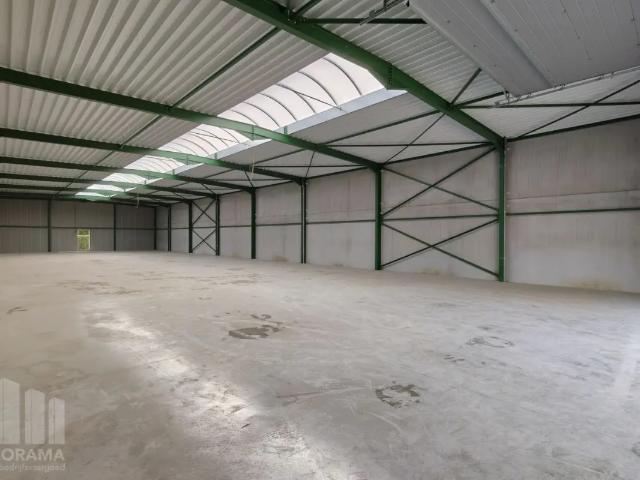 Local Commercial location à Beernem, West-Vlaanderen