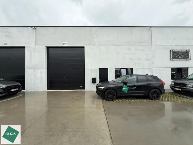 Local Commercial location à Waregem, West-Vlaanderen