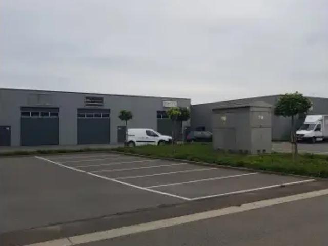 Local Commercial location à Gerdingen, Bree