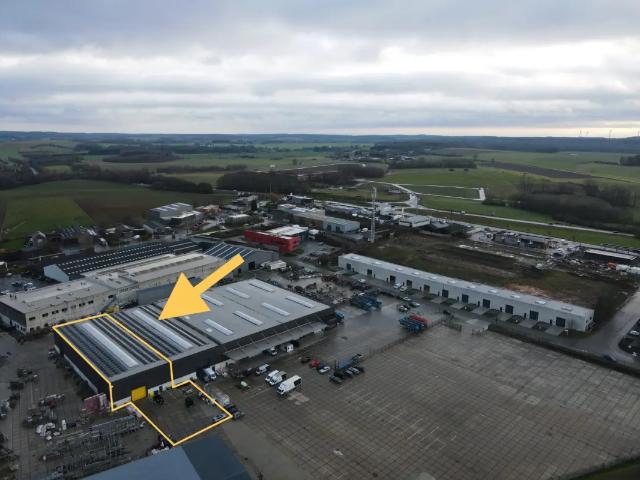 Local Commercial location à Ciney, Wallonie