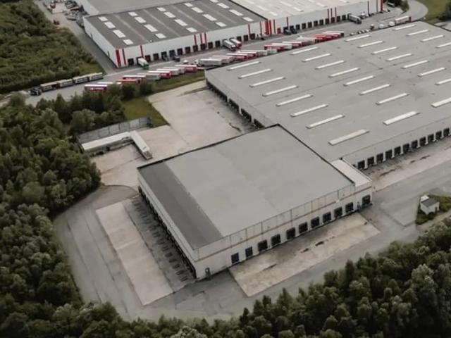 Local Commercial location à Courcelles, Wallonie