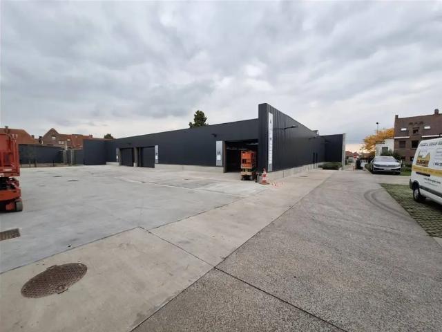 Local Commercial location à Deerlijk, West-Vlaanderen