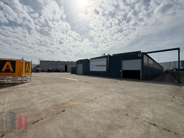 Local Commercial location à Deinze, Oost-Vlaanderen