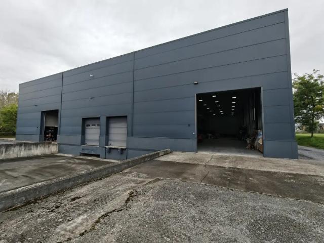 Local Commercial location à Deux-Acren, Lessines