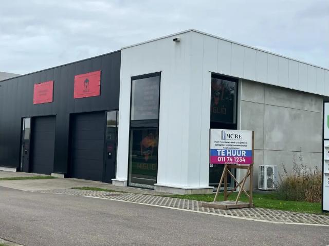 Local Commercial location à Diepenbeek, Limburg