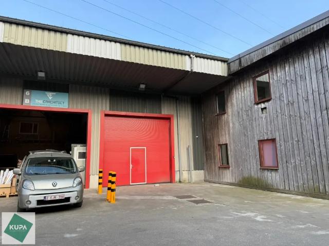 Local Commercial location à Evergem, Oost-Vlaanderen