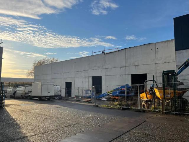 Local Commercial location à Gembloux, Wallonie