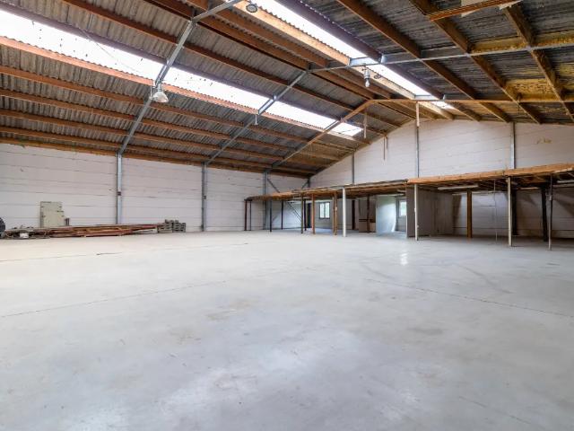 Local Commercial location à Gembloux, Wallonie