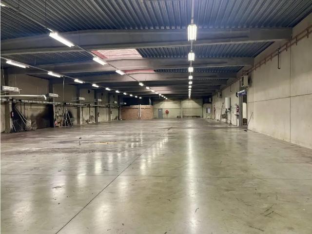 Local Commercial location à Parc d'activité économique de Gembloux-Sauvenière (Gembloux), Gembloux