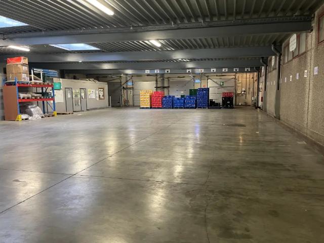 Local Commercial location à Gembloux, Wallonie