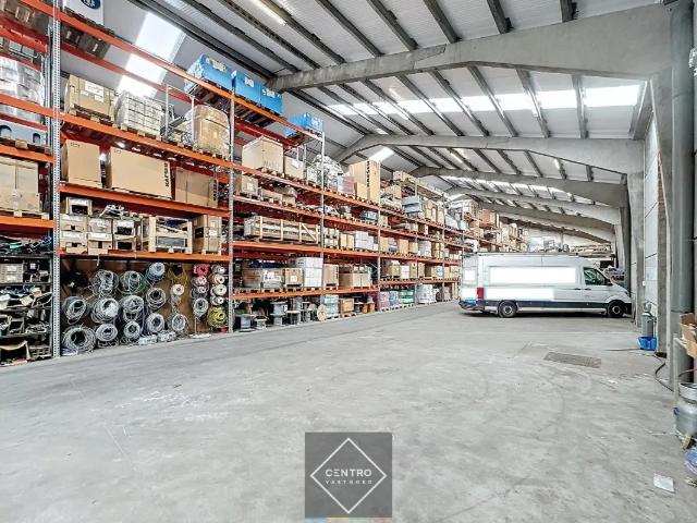 Local Commercial location à Gistel, West-Vlaanderen