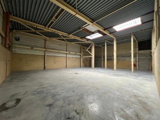 Local Commercial location à Grimbergen, Brabant