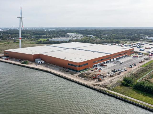 Local Commercial location à Ham, Limburg
