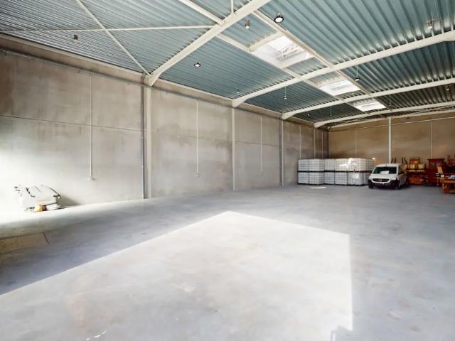 Local Commercial location à Harelbeke, West-Vlaanderen