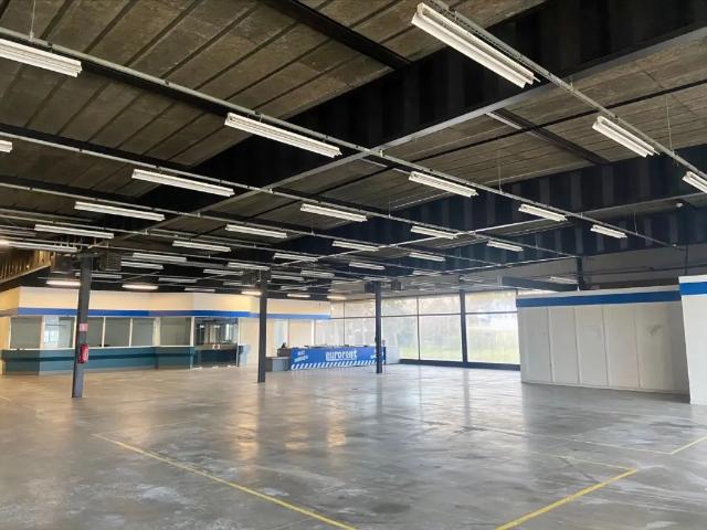 Local Commercial location à Hasselt, Limburg
