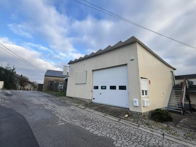 Local Commercial location à Herbeumont, Wallonie